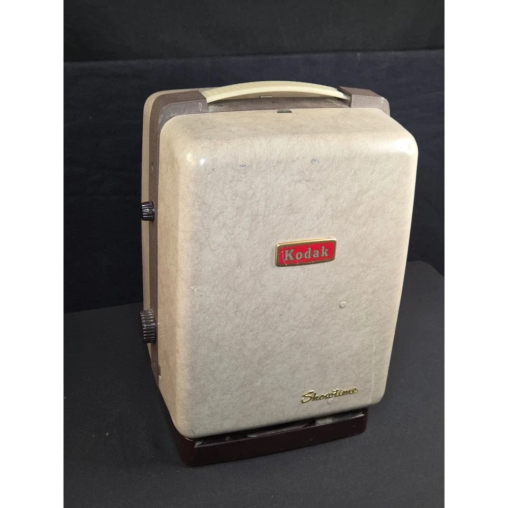 Vintage Kodak Cine Showtime 8mm Movie Projector Model A20 Rochester NY Case NEW!